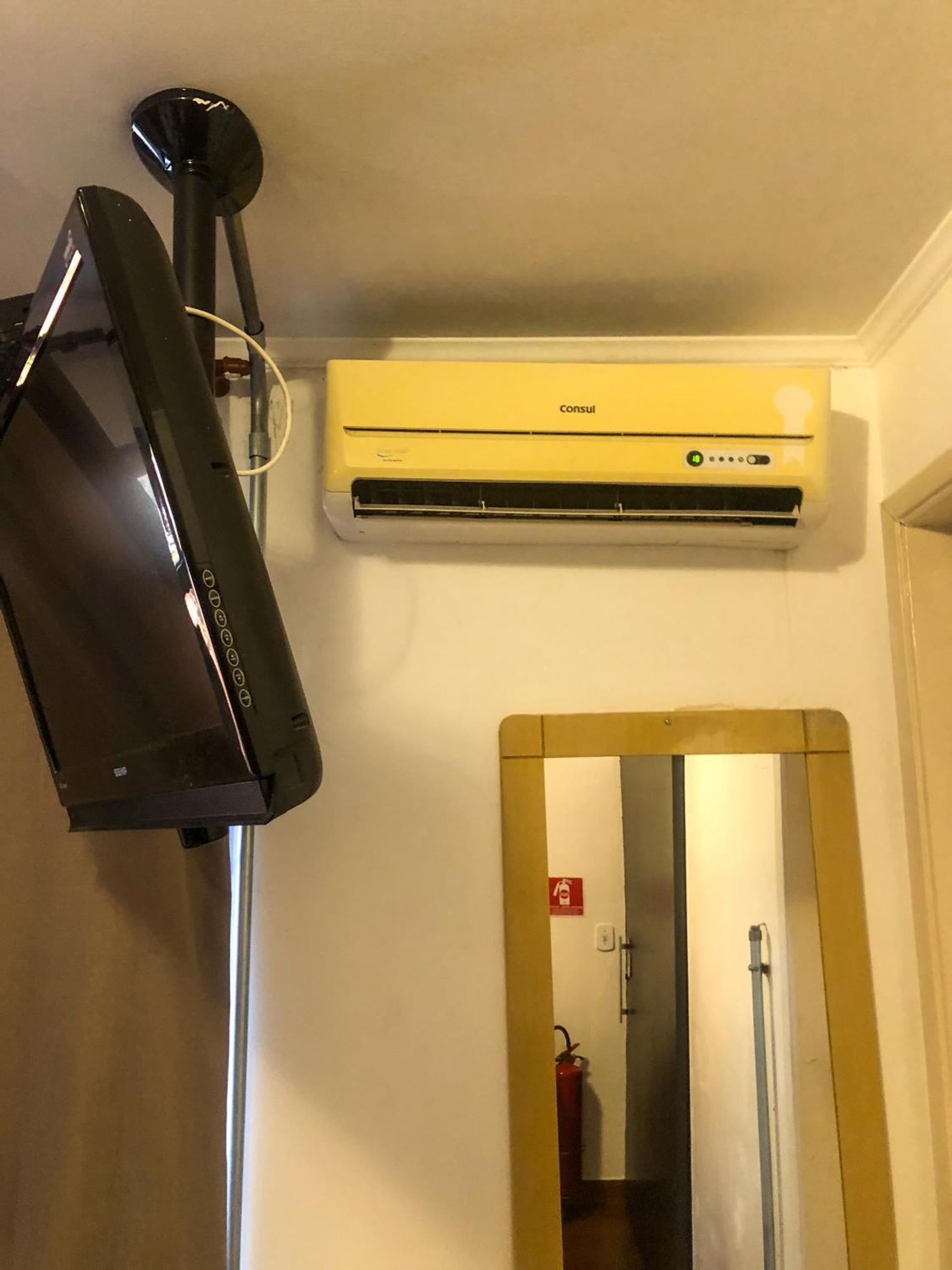 Micasa Hostel - Congonhas サンパウロ エクステリア 写真
